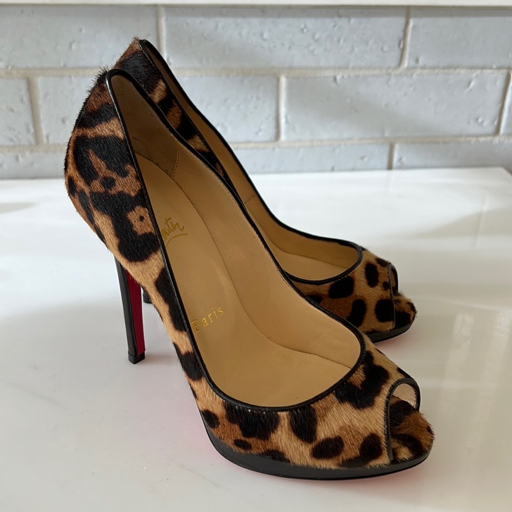 Christian Louboutin Pony Hair Pumps sz 35